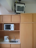General - Colour TV, microwave oven & electric kettle
